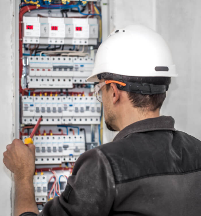 Serviços de instalações elétricas
